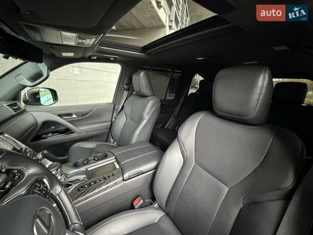 Сірий Лексус ЛХ, об'ємом двигуна 3.35 л та пробігом 34 тис. км за 109999 $, фото 32 на Automoto.ua