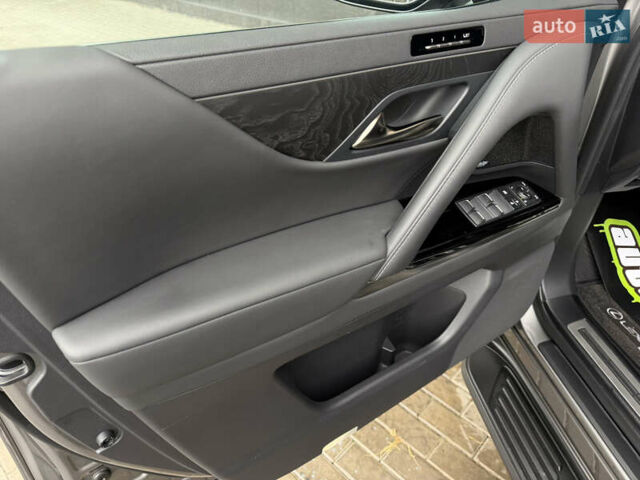 Сірий Лексус ЛХ, об'ємом двигуна 3.35 л та пробігом 34 тис. км за 109999 $, фото 20 на Automoto.ua