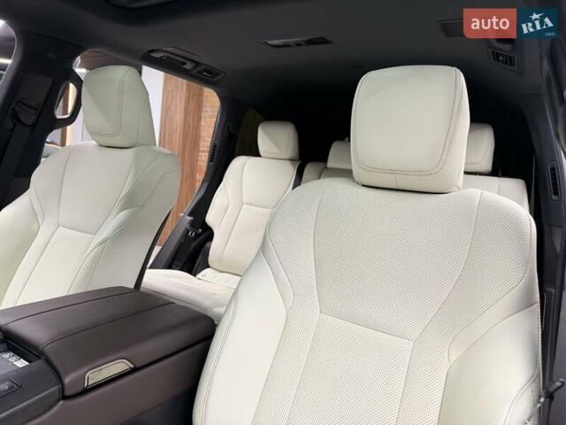 Сірий Лексус ЛХ, об'ємом двигуна 3.35 л та пробігом 9 тис. км за 125990 $, фото 22 на Automoto.ua
