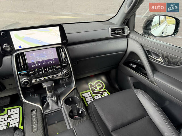 Сірий Лексус ЛХ, об'ємом двигуна 3.35 л та пробігом 34 тис. км за 109999 $, фото 27 на Automoto.ua