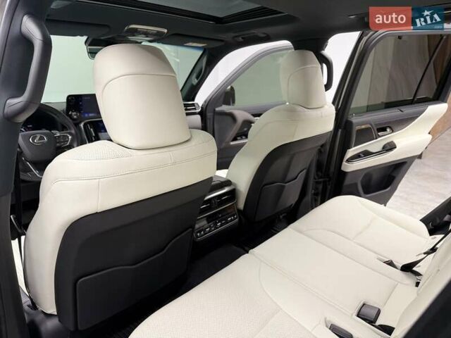 Сірий Лексус ЛХ, об'ємом двигуна 3.35 л та пробігом 9 тис. км за 125990 $, фото 26 на Automoto.ua