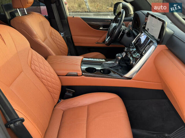 Серый Лексус ЛХ, объемом двигателя 3.45 л и пробегом 108 тыс. км за 112000 $, фото 43 на Automoto.ua