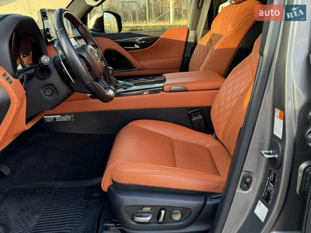 Серый Лексус ЛХ, объемом двигателя 3.45 л и пробегом 108 тыс. км за 112000 $, фото 26 на Automoto.ua
