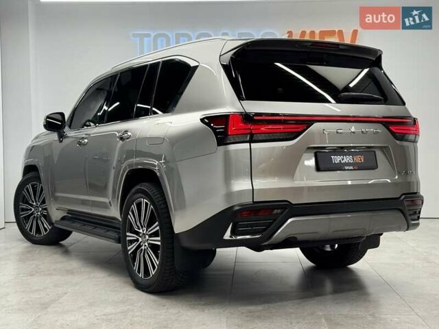 Сірий Лексус ЛХ, об'ємом двигуна 3.35 л та пробігом 9 тис. км за 125990 $, фото 5 на Automoto.ua