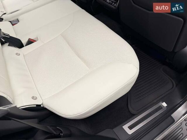 Сірий Лексус ЛХ, об'ємом двигуна 3.35 л та пробігом 9 тис. км за 125990 $, фото 38 на Automoto.ua