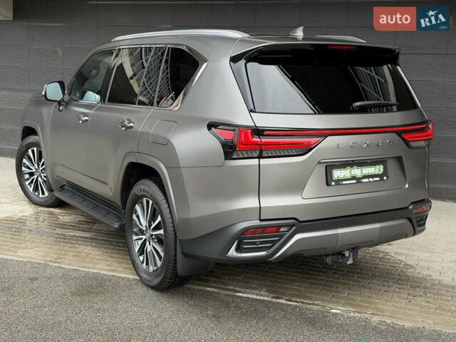 Сірий Лексус ЛХ, об'ємом двигуна 3.35 л та пробігом 34 тис. км за 109999 $, фото 65 на Automoto.ua
