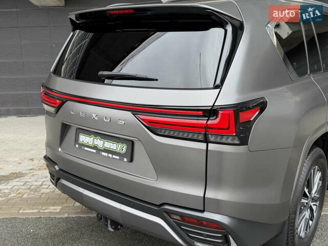 Сірий Лексус ЛХ, об'ємом двигуна 3.35 л та пробігом 34 тис. км за 109999 $, фото 74 на Automoto.ua