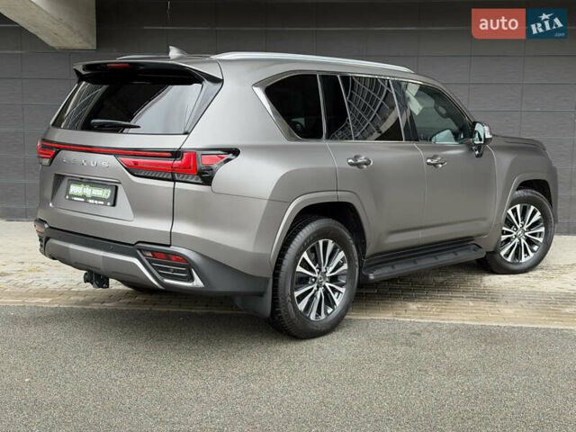 Сірий Лексус ЛХ, об'ємом двигуна 3.35 л та пробігом 34 тис. км за 109999 $, фото 60 на Automoto.ua