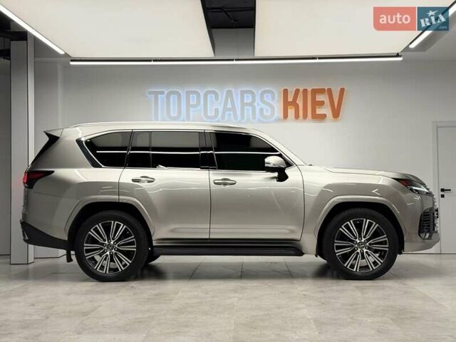 Сірий Лексус ЛХ, об'ємом двигуна 3.35 л та пробігом 9 тис. км за 125990 $, фото 13 на Automoto.ua