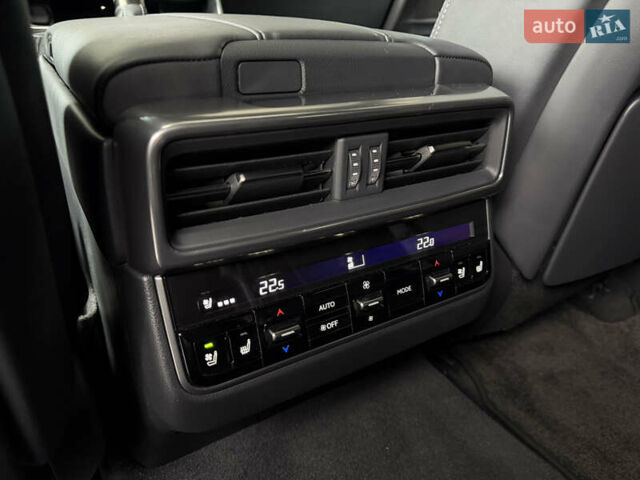 Сірий Лексус ЛХ, об'ємом двигуна 3.35 л та пробігом 34 тис. км за 109999 $, фото 37 на Automoto.ua