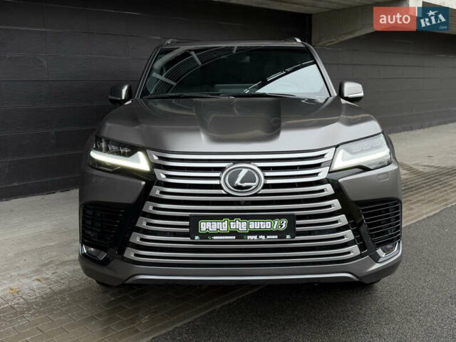 Сірий Лексус ЛХ, об'ємом двигуна 3.35 л та пробігом 34 тис. км за 109999 $, фото 8 на Automoto.ua