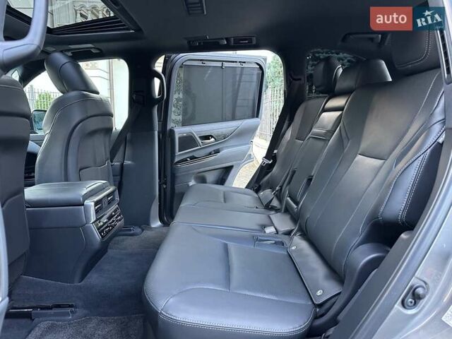 Сірий Лексус ЛХ, об'ємом двигуна 3.35 л та пробігом 29 тис. км за 119900 $, фото 75 на Automoto.ua