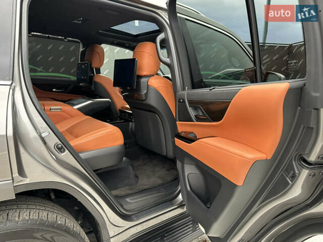 Серый Лексус ЛХ, объемом двигателя 3.45 л и пробегом 88 тыс. км за 124999 $, фото 30 на Automoto.ua