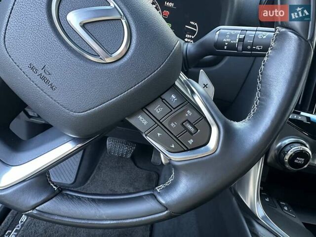 Сірий Лексус ЛХ, об'ємом двигуна 3.35 л та пробігом 29 тис. км за 119900 $, фото 42 на Automoto.ua