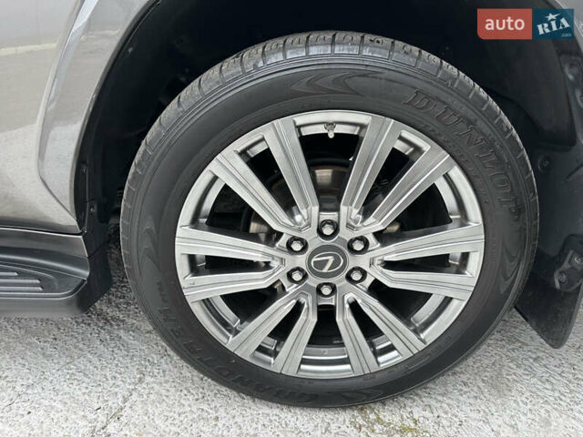 Серый Лексус ЛХ, объемом двигателя 3.45 л и пробегом 88 тыс. км за 124999 $, фото 38 на Automoto.ua