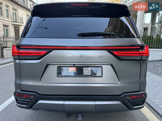 Сірий Лексус ЛХ, об'ємом двигуна 3.35 л та пробігом 29 тис. км за 119900 $, фото 10 на Automoto.ua