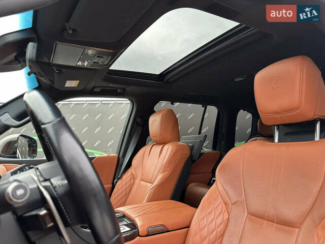 Серый Лексус ЛХ, объемом двигателя 3.45 л и пробегом 88 тыс. км за 124999 $, фото 9 на Automoto.ua