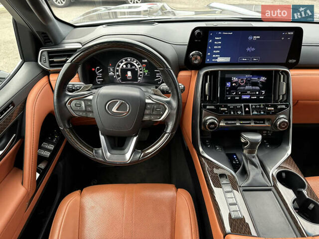 Серый Лексус ЛХ, объемом двигателя 3.45 л и пробегом 88 тыс. км за 124999 $, фото 24 на Automoto.ua
