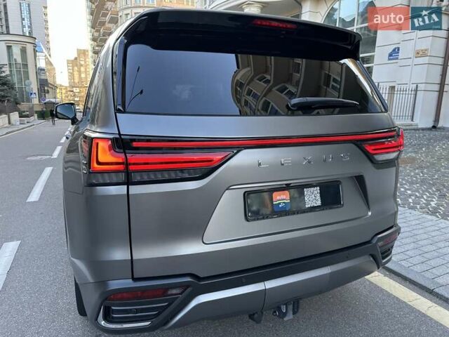 Сірий Лексус ЛХ, об'ємом двигуна 3.35 л та пробігом 29 тис. км за 119900 $, фото 9 на Automoto.ua