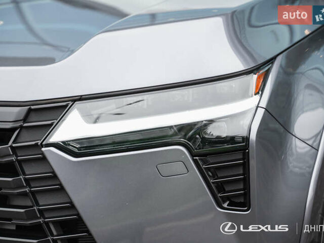 Сірий Лексус ЛХ, об'ємом двигуна 3.45 л та пробігом 3 тис. км за 93081 $, фото 2 на Automoto.ua
