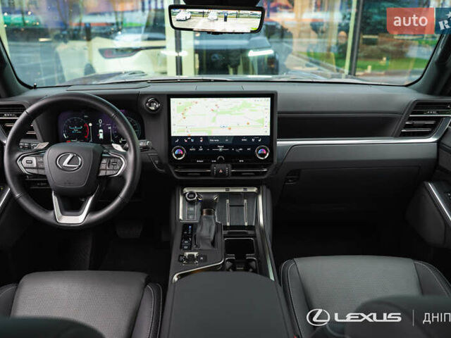 Сірий Лексус ЛХ, об'ємом двигуна 3.45 л та пробігом 3 тис. км за 93081 $, фото 16 на Automoto.ua