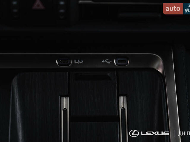 Сірий Лексус ЛХ, об'ємом двигуна 3.45 л та пробігом 3 тис. км за 93081 $, фото 37 на Automoto.ua