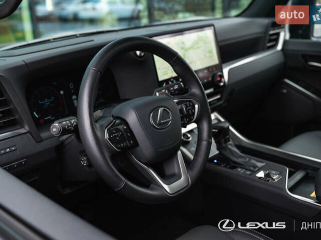 Сірий Лексус ЛХ, об'ємом двигуна 3.45 л та пробігом 3 тис. км за 93081 $, фото 22 на Automoto.ua