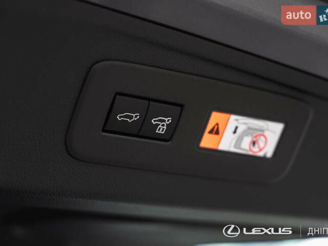 Сірий Лексус ЛХ, об'ємом двигуна 3.45 л та пробігом 3 тис. км за 93081 $, фото 49 на Automoto.ua