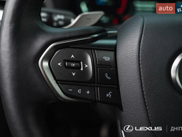 Сірий Лексус ЛХ, об'ємом двигуна 3.45 л та пробігом 3 тис. км за 93081 $, фото 23 на Automoto.ua