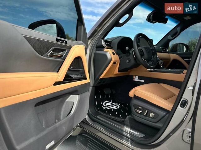 Серый Лексус ЛХ, объемом двигателя 3.35 л и пробегом 2 тыс. км за 135500 $, фото 96 на Automoto.ua