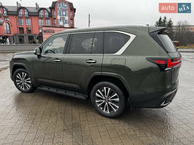 Зеленый Лексус ЛХ, объемом двигателя 3.35 л и пробегом 138 тыс. км за 91800 $, фото 17 на Automoto.ua