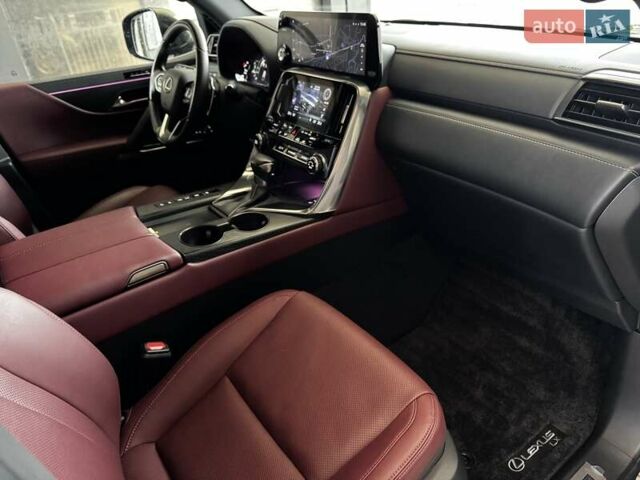 Зеленый Лексус ЛХ, объемом двигателя 3.35 л и пробегом 138 тыс. км за 91800 $, фото 34 на Automoto.ua