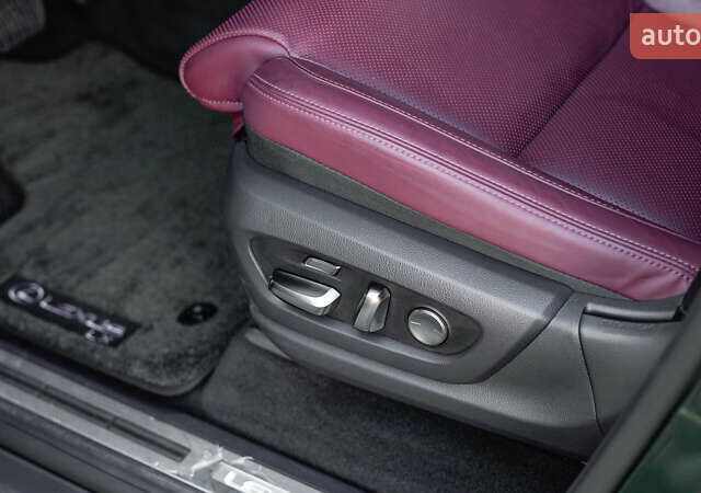 Зеленый Лексус ЛХ, объемом двигателя 3.35 л и пробегом 137 тыс. км за 90320 $, фото 19 на Automoto.ua