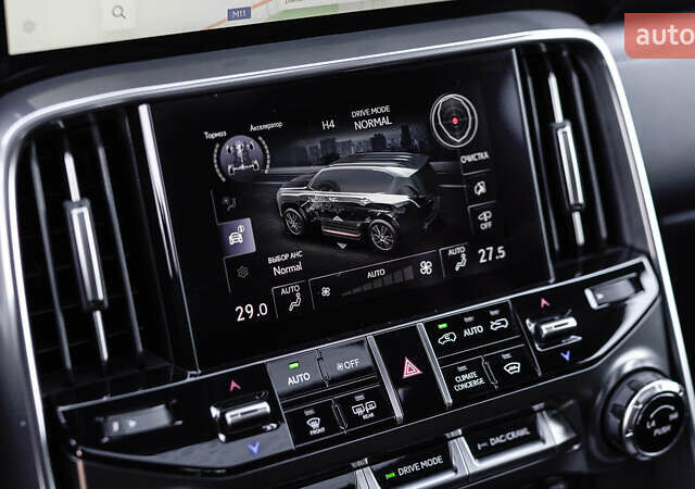 Зеленый Лексус ЛХ, объемом двигателя 3.35 л и пробегом 137 тыс. км за 90320 $, фото 33 на Automoto.ua