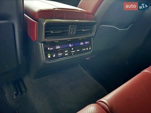 Зеленый Лексус ЛХ, объемом двигателя 3.35 л и пробегом 138 тыс. км за 91800 $, фото 31 на Automoto.ua