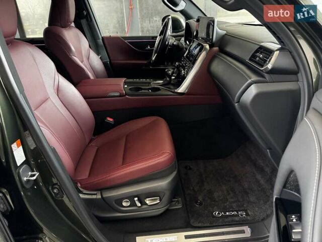 Зеленый Лексус ЛХ, объемом двигателя 3.35 л и пробегом 138 тыс. км за 91800 $, фото 32 на Automoto.ua