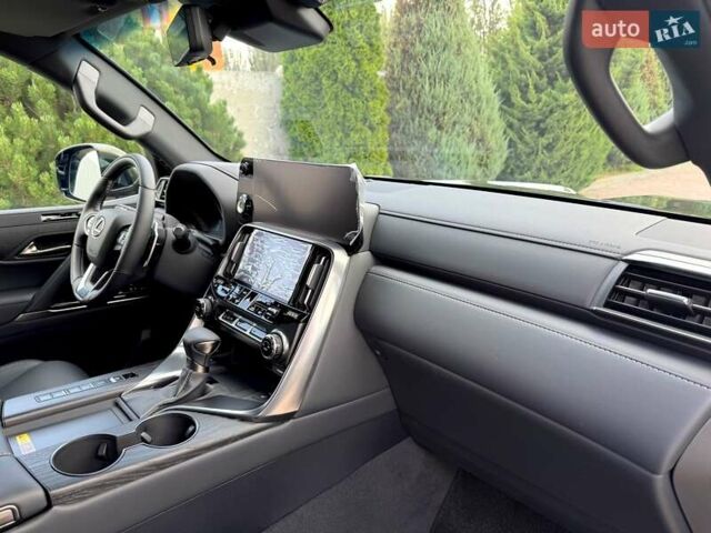 Зелений Лексус ЛХ, об'ємом двигуна 3.35 л та пробігом 1 тис. км за 149900 $, фото 8 на Automoto.ua