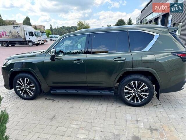 Зелений Лексус ЛХ, об'ємом двигуна 3.35 л та пробігом 1 тис. км за 149900 $, фото 2 на Automoto.ua