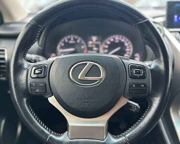 Белый Лексус НХ, объемом двигателя 1.99 л и пробегом 213 тыс. км за 19900 $, фото 32 на Automoto.ua