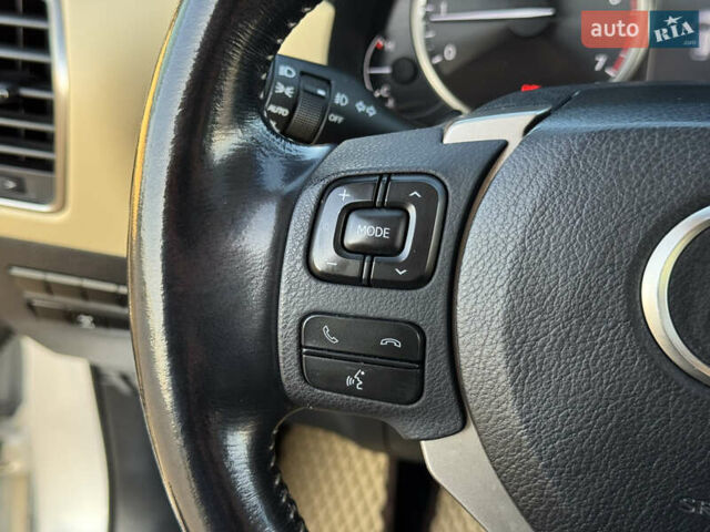 Белый Лексус НХ, объемом двигателя 2 л и пробегом 107 тыс. км за 21999 $, фото 20 на Automoto.ua