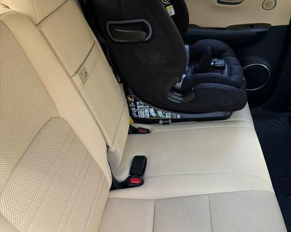 Білий Лексус НХ, об'ємом двигуна 2 л та пробігом 122 тис. км за 25900 $, фото 7 на Automoto.ua