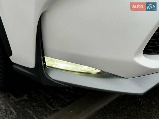 Белый Лексус НХ, объемом двигателя 2 л и пробегом 137 тыс. км за 19500 $, фото 17 на Automoto.ua