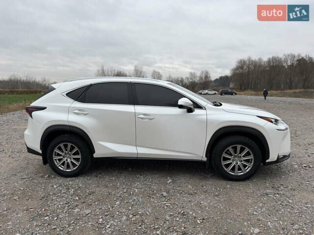 Білий Лексус НХ, об'ємом двигуна 1.99 л та пробігом 103 тис. км за 21500 $, фото 6 на Automoto.ua