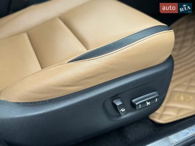 Белый Лексус НХ, объемом двигателя 2 л и пробегом 137 тыс. км за 19500 $, фото 81 на Automoto.ua