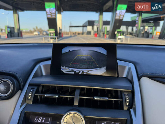 Белый Лексус НХ, объемом двигателя 2 л и пробегом 107 тыс. км за 21999 $, фото 28 на Automoto.ua