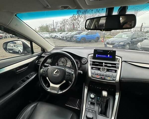 Белый Лексус НХ, объемом двигателя 1.99 л и пробегом 213 тыс. км за 20999 $, фото 29 на Automoto.ua