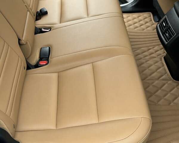 Белый Лексус НХ, объемом двигателя 2 л и пробегом 137 тыс. км за 19500 $, фото 65 на Automoto.ua