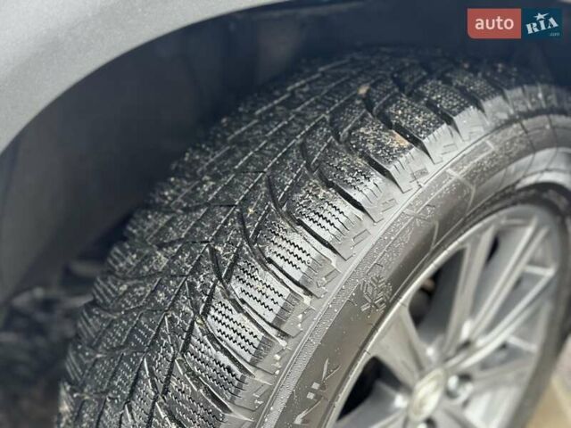 Белый Лексус НХ, объемом двигателя 2 л и пробегом 137 тыс. км за 19500 $, фото 23 на Automoto.ua