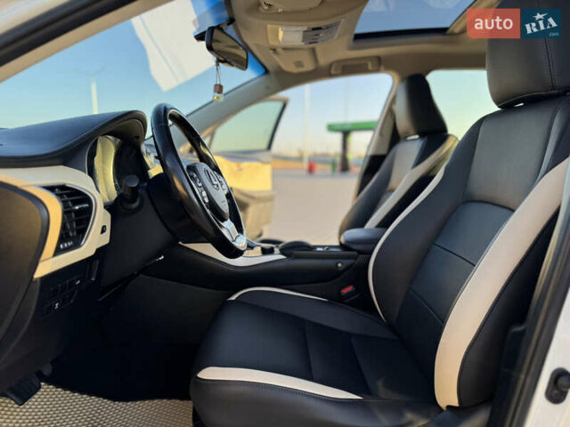 Белый Лексус НХ, объемом двигателя 2 л и пробегом 107 тыс. км за 21999 $, фото 13 на Automoto.ua