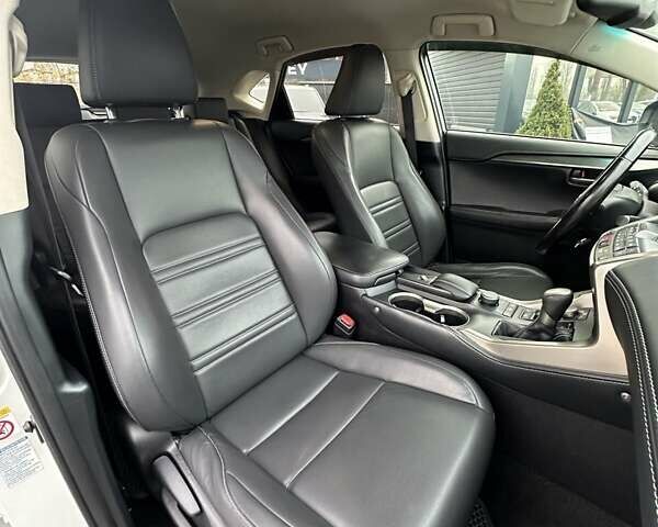 Белый Лексус НХ, объемом двигателя 1.99 л и пробегом 213 тыс. км за 19900 $, фото 41 на Automoto.ua